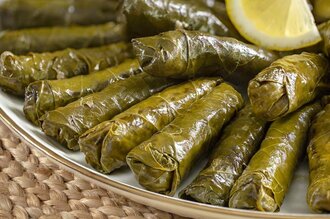 Özel Soğuk Yapım Yaprak Sarması görseli