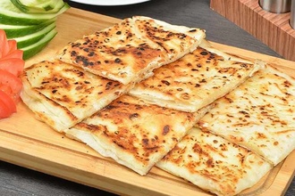 Peynirli Patatesli Gözleme görseli