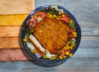 Çıtır Tavuk Salata görseli