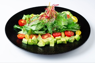 53. Tomato & Avocado Salad görseli