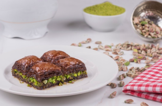 Çikolatalı Fıstıklı Özel (500 Gr.) görseli