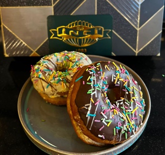 Krema Dolgulu Donut görseli