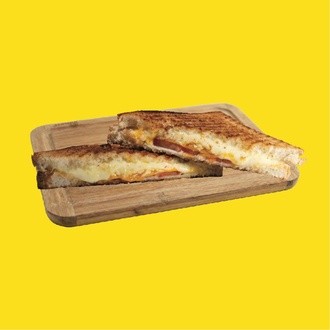 3 Peynirli Tost görseli