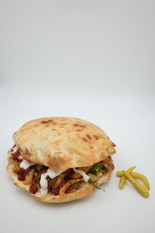 Tombik Ekmek Arası Tavuk Döner Menü görseli