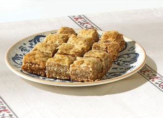 Cevizli Ev Baklavası (1 Kg.) görseli