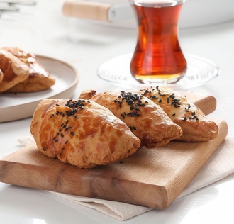 Peynirli Ev Poğaçası görseli