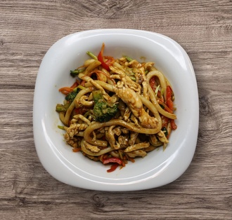 Tavuklu Sebzeli Udon görseli