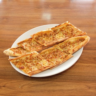 Kıymalı Kaşarlı Pide (1 Tepsi) görseli