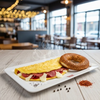 Pastırma Kaşarlı Omlet görseli