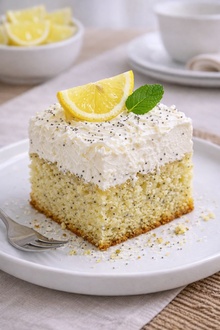 Haşhaşlı Limonlu Kremalı Kek görseli