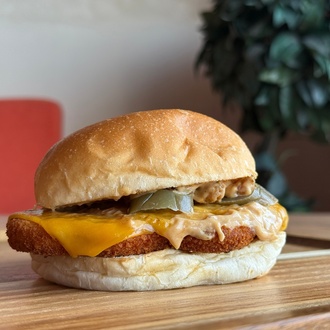 Chili Chicken Burger görseli