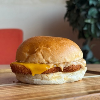 Chicken Cheese Burger görseli