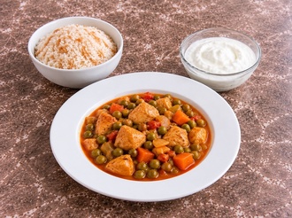 Tavuklu Bezelye + Pirinç Pilavı görseli