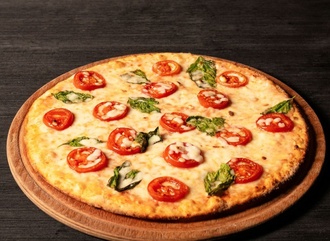 Margherita Pizza (Orta) görseli