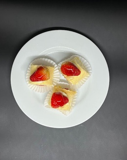 Çilekli Rulo (250 Gr.) görseli