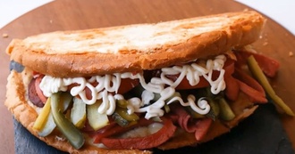 Ayvalık Tost görseli