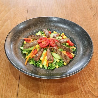 Et Bonfileli Salata görseli
