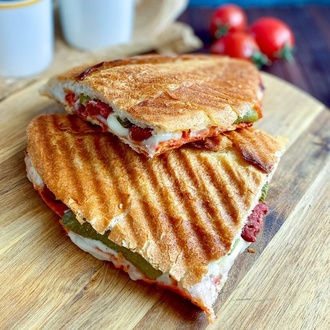 Tost Karışık (Tam Ekmek) görseli