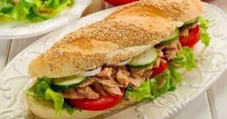 Ton Balıklı Sandviç görseli