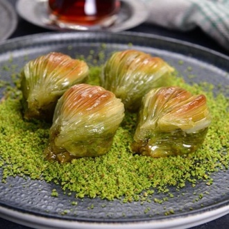 Fıstıklı Midye Baklava (250 Gr.) görseli