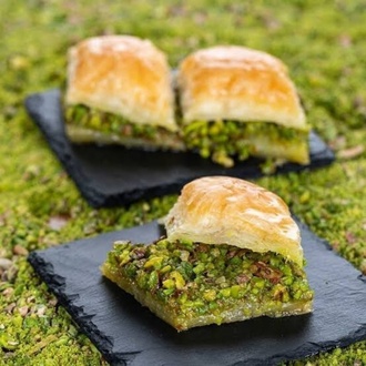 Fıstıklı Baklava (250 Gr.) görseli
