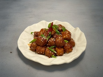 General Tso Tofu görseli