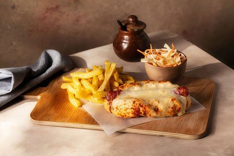 Dana Sosisli Sandviç görseli