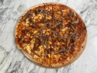 Tiftik Etli Pizza görseli