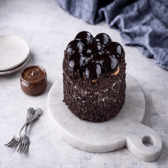 Profiterollü Pasta (6-8 Kişilik) görseli