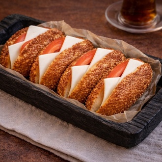 Kaşar Peynirli Simit görseli