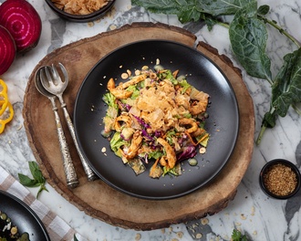 Barbekü Soslu Tavuk Salata görseli