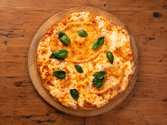 Margherita Pizza görseli