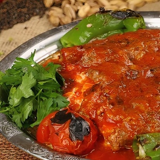 Yoğurtlu Adana Kebap görseli