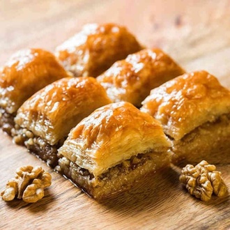 Cevizli Klasik Baklava (500 Gr) görseli