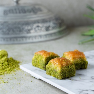 Antep Fıstıklı Klasik Baklava (250 Gr) görseli