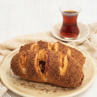 Sosis Kaşarlı Simit görseli