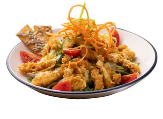 Çıtır Tavuklu Salata görseli