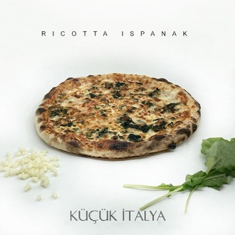 Ispanaklı Pizza görseli