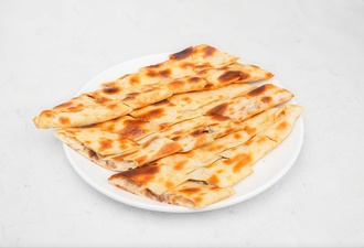 Kavurmalı Kaşarlı Pide (Kapalı) görseli
