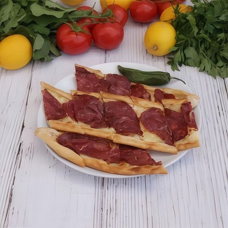 Pastırmalı Pide görseli