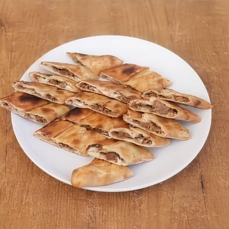 Kavurmalı Pide görseli