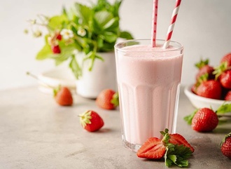 Çilekli Milkshake görseli
