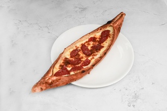 Sucuklu Kaşarlı Pide görseli