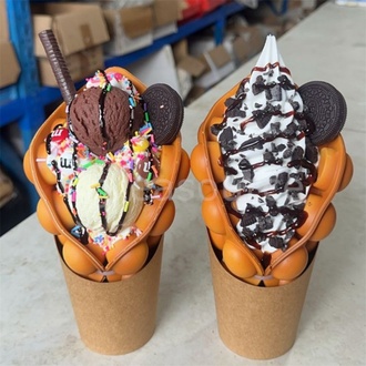 Dondurmalı & Muzlu & Çilekli Bubble Waffle Külah (Büyük Boy) görseli