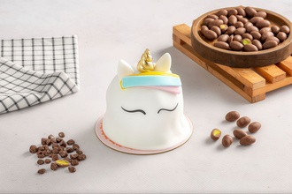 Unicorn Figürlü Pasta görseli
