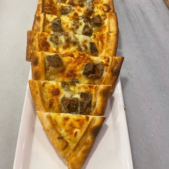 Kavurmalı Pide görseli