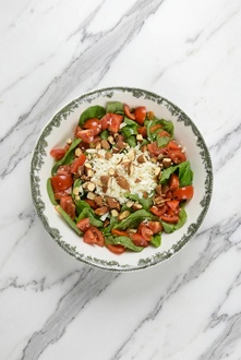 Bademli Roka Salatası görseli