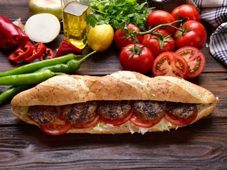 Tam Ekmek Köfte görseli