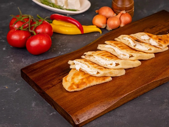 Peynirli Kır Pidesi görseli