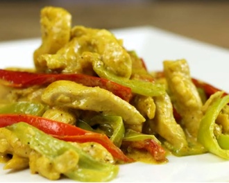 Köri Soslu Tavuk görseli